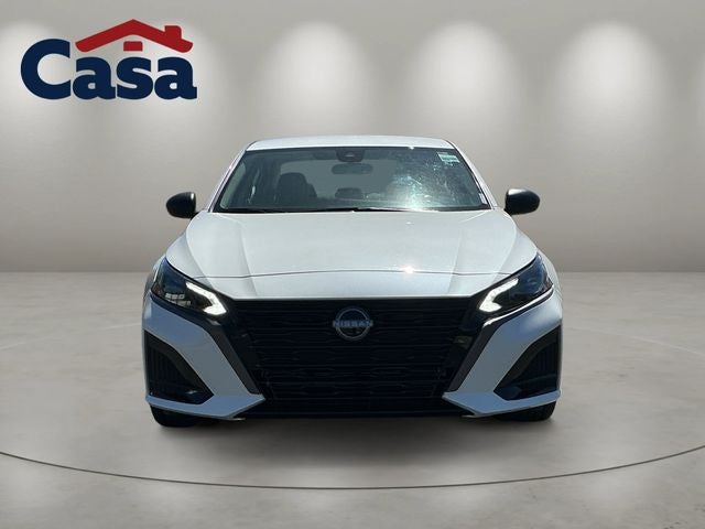 2026 Nissan Altima — side profile view